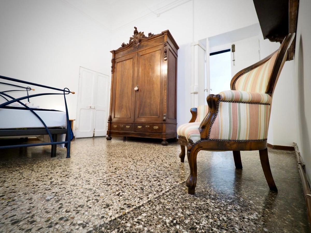 Dimora Sarzano Acquario - Genovabnb It Apartment Bagian luar foto